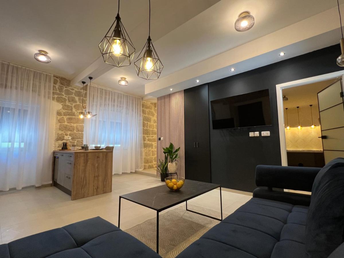 Apartment Place สปลิท ภายนอก รูปภาพ